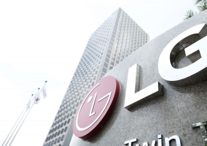 ㈜LG, LG전자·화학 지분 5000억원 취득…"경영권 유지·수익 제고"