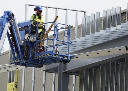 美 8월 제조업 PMI 47.2로 부진…경기 하강 우려