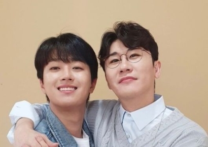 음악증권 '5000주 완판' 영탁…이찬원도 흥행할까