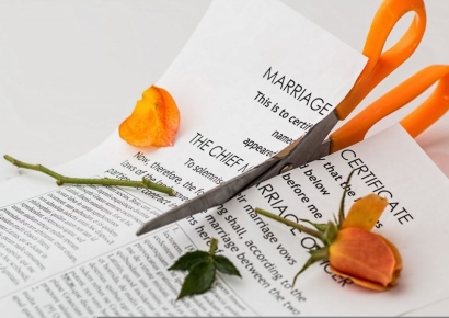 "시어머니의 간섭, 이제 그만 받고 싶어요"…'사후이혼' 유행하는 日