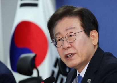 44년간 없었다?…이재명 의혹 제기에 재조명된 계엄령 역사[뉴스설참]