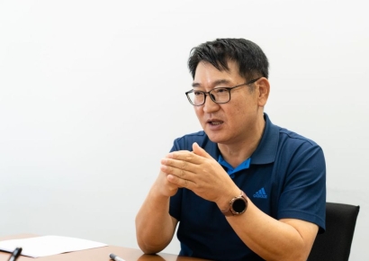 [중기 고수열전]①유진기업 류득현…'연구소장 30년, 논문 170편' 기술맨 