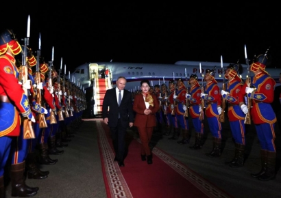 푸틴, 체포영장 무시하고 몽골 입국…"신경 안 써"