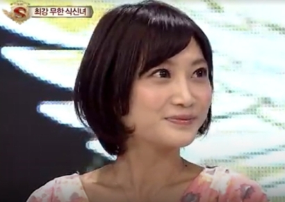 카레 30그릇 해치우던 일본 '무한 식신녀', 7개월간 잠수탄 이유