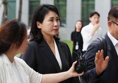 김혜경 변호인도 "추석 밥상 위한 결정"…檢 "변호인이 서면조사 거부"