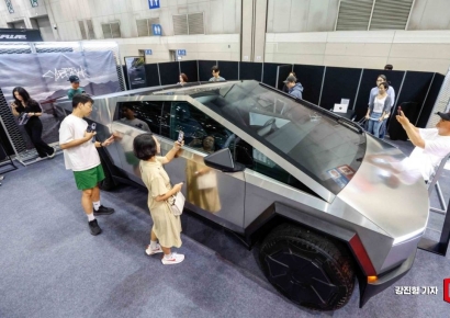 [포토] 테슬라 '사이버트럭' 국내 첫 공개