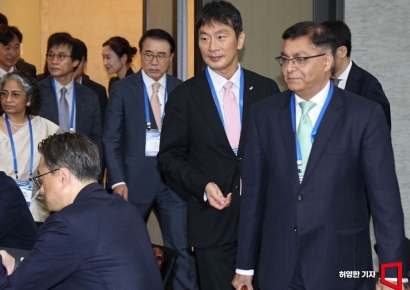 [포토] 금융회사 인도 진출 설명회