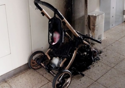 "아이 탔으면 어쩔 뻔" 복도에 세워둔 유모차 화재…방화 가능성 수사