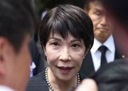 "이러다 아무것도 못 지켜" 평화국가 간판 내렸다…살상 무기 수출 허용한 日