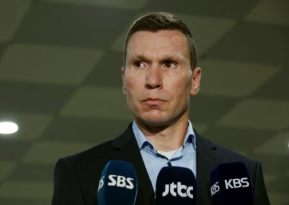 벤츠코리아 "벤츠 전기차 소유자에게 30만원 충전 바우처 제공"