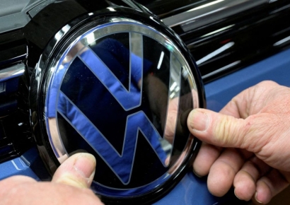 2차대전 때 탱크도 만들었는데…獨 공장 폐쇄한다는 폭스바겐[AK라디오]