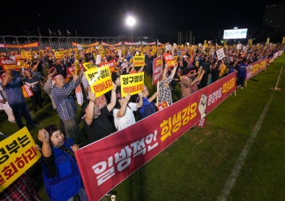 "지도서 사라질라"…댐 반대에 2천명 들고 일어난 이곳