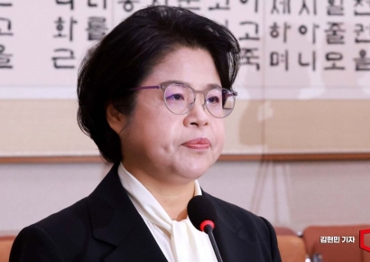 [포토] 인사청문회 발언하는 김복형 헌법재판관 후보자