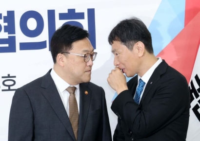 김병환 금융위원장 릴레이 간담회, 마지막 단추 '금융지주'