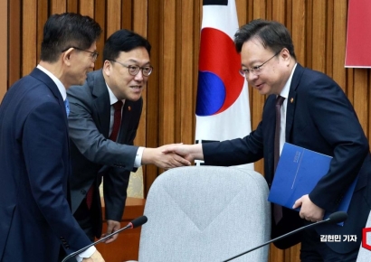 관심 커지는 국민연금 개혁 "실질 소득대체율 논의 포함돼야" [Why&Next] 