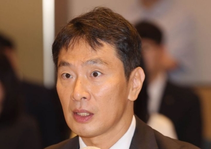 "돈·소송·평판 다 걸었다"‥'치킨게임'된 고려아연 경영권 분쟁