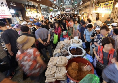 [포토] 북적이는 경동시장