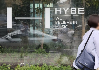 뉴진스 "민희진 복귀시켜" 최후통첩 D-DAY... 하이브 긴장감