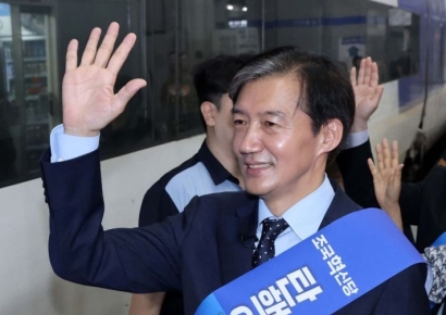 이재명, 전남 영광행…민주당 VS 조국혁신당 대결 격화