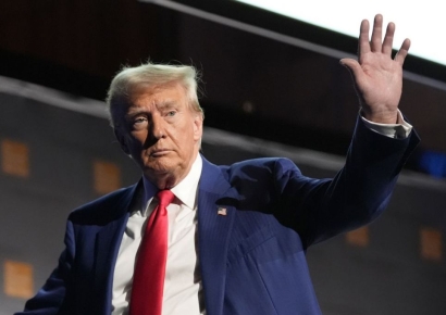 암살 또 모면한 트럼프…지지층 결속하고, 부동층 표 흡수하나