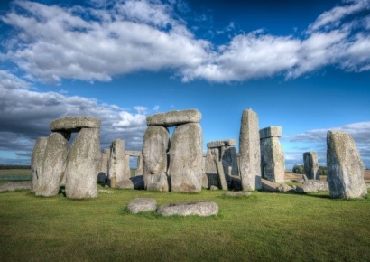 신석기 기술 맞나…스톤헨지 6t 돌, 750㎞ 건너왔다