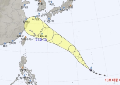 '75년만의 최강 태풍' 버빙카 상하이 상륙…4만명 대피