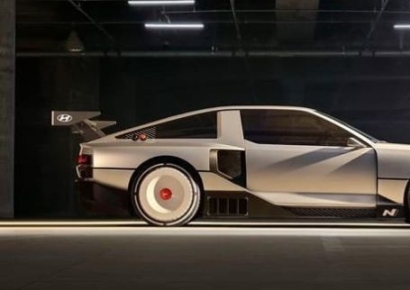 5억짜리 '국산 슈퍼카' 나오나…현대차 '포니 쿠페' 스펙 보니
