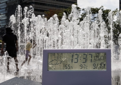 [내일날씨]추석 연휴 마지막까지 늦더위…최고 35도