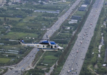 '차량 고장' 수신호하던 40대…후방 차량에 치여 숨져