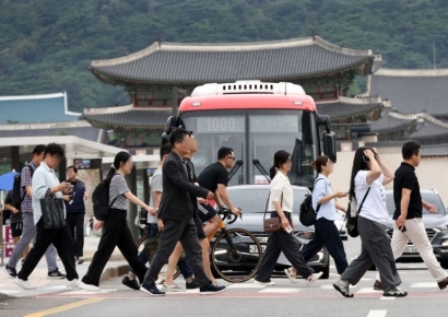 [포토] 추석연휴 끝, 다시 일상으로