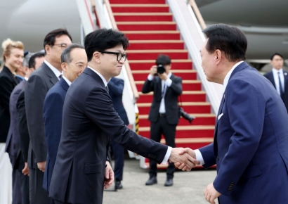 한동훈, '체코 원전수주 비난' 野에 "망하길 바라나"