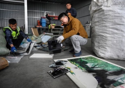 "결혼 흔적 없애고 싶어"…이혼 증가하자 떠오르는 신종 사업