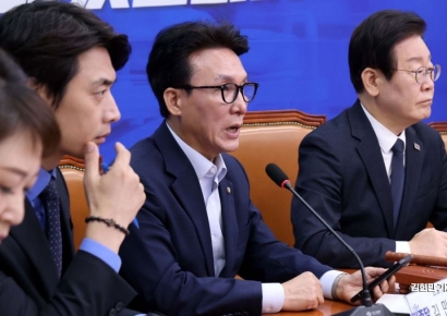 김민석, 임종석 발언 겨냥?..."DJ였다면 김정은 동조 않았을 것"