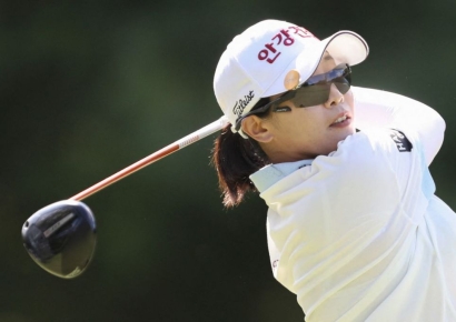 임진희 공동 12위…‘신인왕이 보인다’