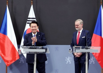 尹 "한-체코 원전동맹 기대"…피알라 "경제협력 획기적 발전 계기"