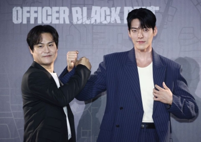 尹, 청년세대에 영화 '무도실무관' 추천…"공익 추구하는 모습 인상적" 