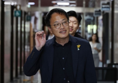 윤석열·한동훈 불편한 기류 속…민주당, 의료대란 집중 공략