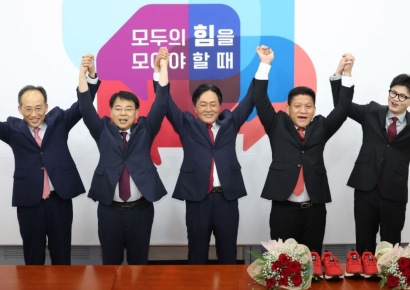 與 최저수준 지지율…한동훈, 10·16 재보선 '텃밭' 총력 지원