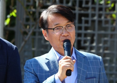 [속보]검찰수사심의위, 최재영 목사 청탁금지법 위반 '기소 권고' 의결…8대 7