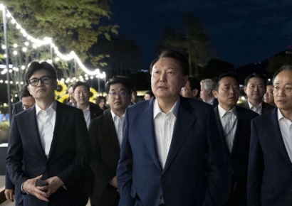 윤·한 빈손 만찬에 비판 쏟아져…우원식 "정부 뭐 했나"