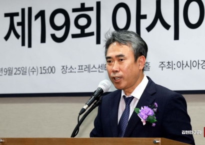 [포토] 축사하는 유창수 부시장