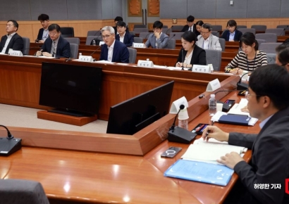 [포토] 국민연금 기금 운용위원회 6차 회의