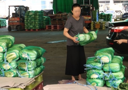 [포토] 金배추 구입하는 시민