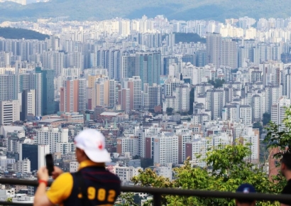 생숙→오피스텔 용도변경 문턱 낮춰…이행강제금 2년 더 유예