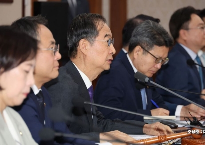 [포토] 김건희 여사 특검법 관련 발언하는 한덕수 총리