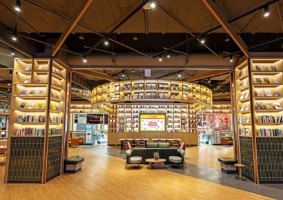 "新개념 이마트 통했다" 스타필드 마켓 죽전, 고객 수 47% 폭증