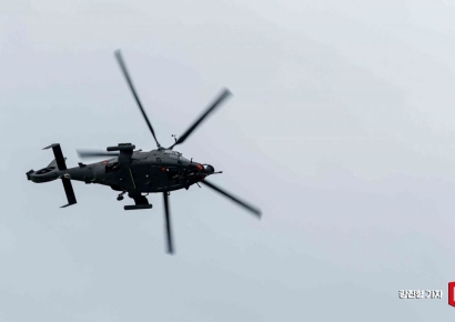 가평군서 군헬기 추락…2명 의식불명 상태