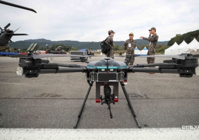 [포토] 드론에 장착된 소총