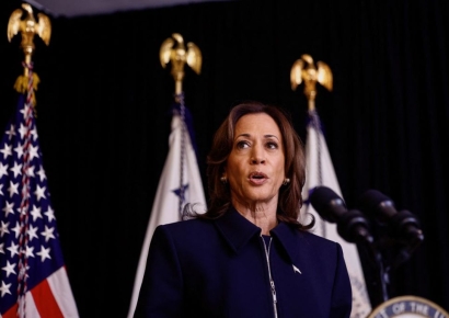 해리스 주춤, 트럼프 추격…경합주 러스트벨트서 고전