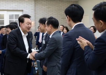 尹 "국익 우선 민생국감…의료개혁 흔들림없이 추진"